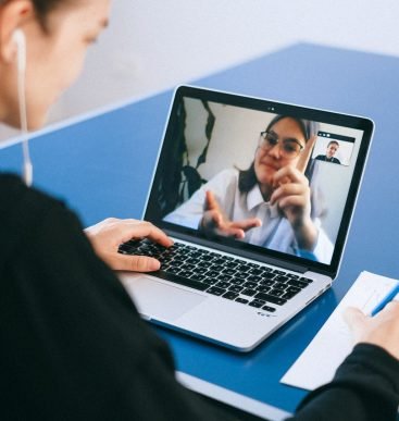 pexels-anna-shvets-4226256